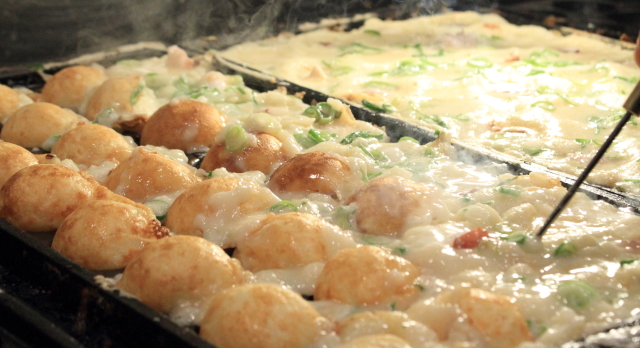 冷凍たこやき(18個入り)(やまちゃんオリジナルBOX入り)